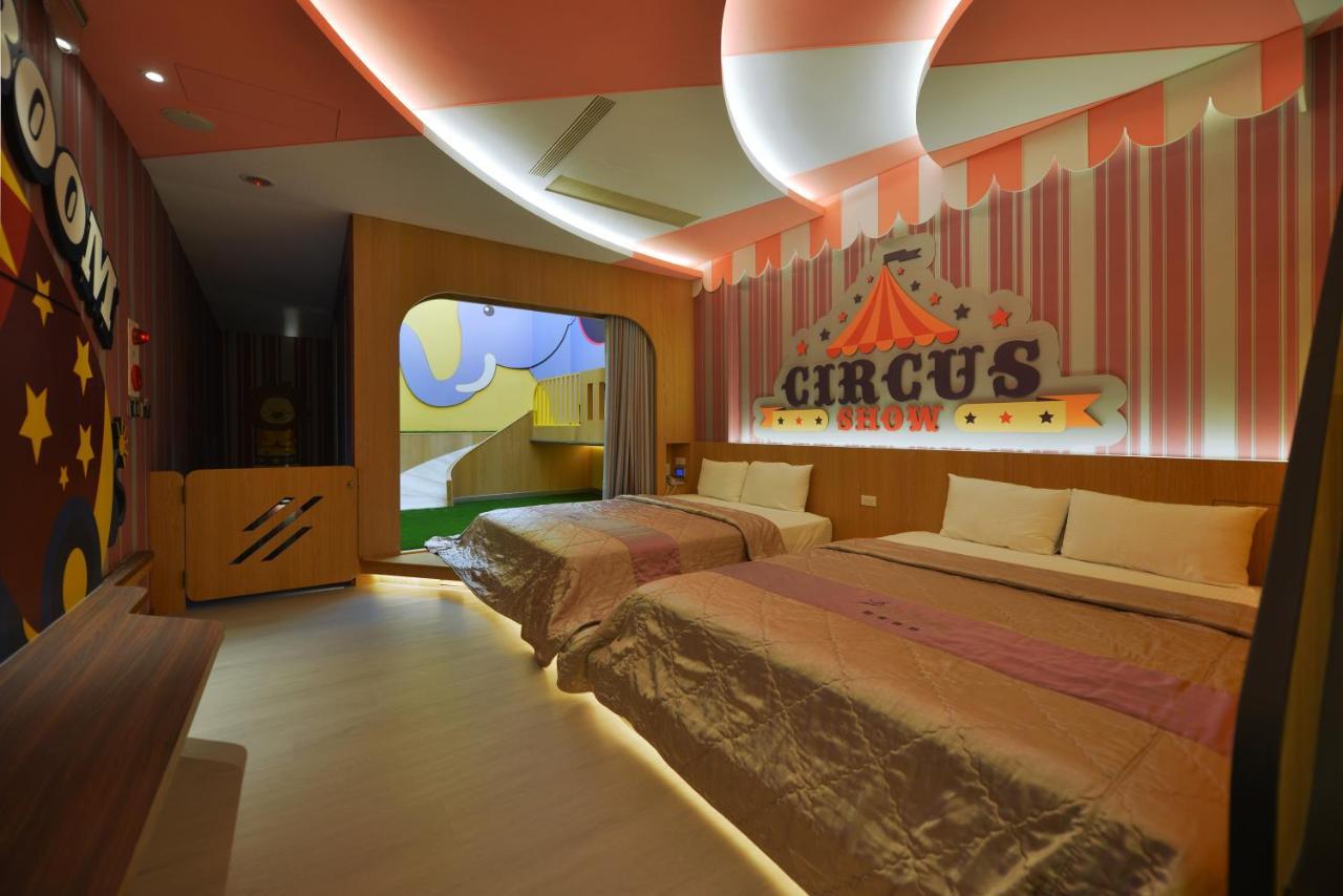 Romantic Code Art Motel Shanhua Exterior photo
