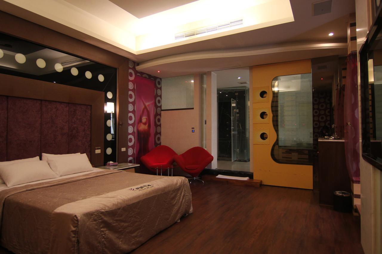 Romantic Code Art Motel Shanhua Exterior photo